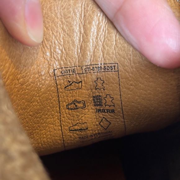 Taos Cutie Leather Boots - Picture 3 of 11